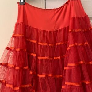 Malco Modes Petticoat in Red